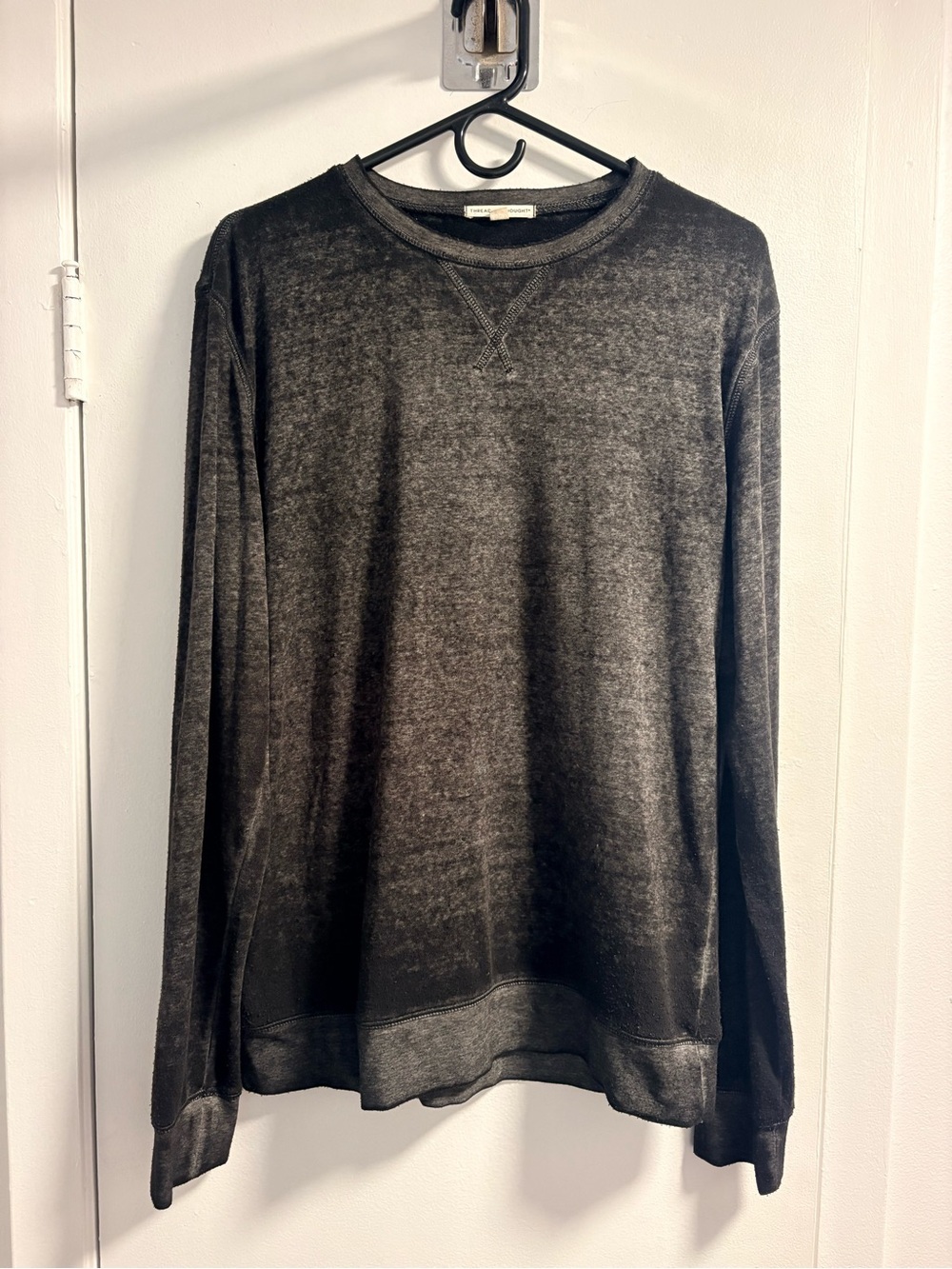 Thread 4 Thought Crewneck- M - Picture 2 of 3